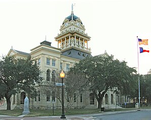 Das Bell County Courthouse in Belton, gelistet im NRHP mit der Nr. 76002004[1]