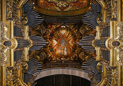 Braga Cathedral, organ and ceiling