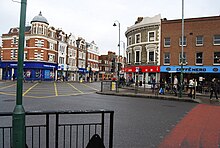 Junction of Mitcham Rd. and Tooting High St., Tooting. - geograph.org.uk - 1019797.jpg