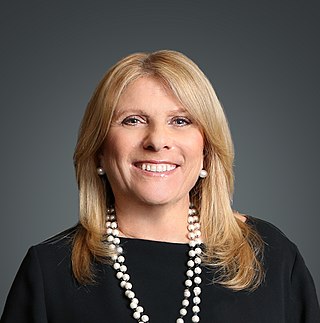 <span class="mw-page-title-main">Lisa Lutoff-Perlo</span> CEO of Celebrity Cruises