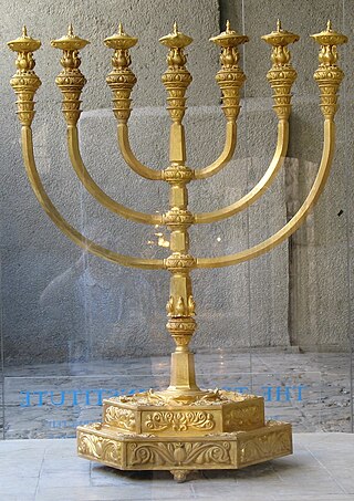 <span class="mw-page-title-main">Temple menorah</span> Ancient Hebrew lampstand