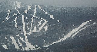 <span class="mw-page-title-main">Sugarbush Resort</span> Ski area in Vermont, United States