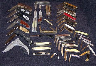 <span class="mw-page-title-main">Pocketknife</span> Knife that can be carried in a pocket