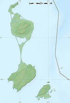 Mapa konturowa Saint-Pierre i Miquelon, u góry nieco na lewo znajduje się punkt z opisem „Miquelon”