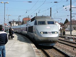 TGV Sud-Est treinstel op station Frasne