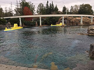 <span class="mw-page-title-main">Finding Nemo Submarine Voyage</span> Attraction at Disneyland