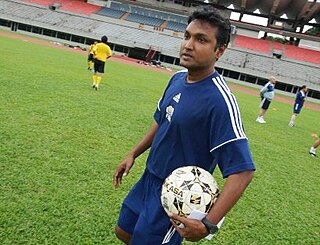 <span class="mw-page-title-main">V. Sundramoorthy</span> Singaporean footballer and manager