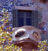 8.6.06 Antoni Gaudí-Balkon