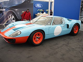 <span class="mw-page-title-main">Ford GT40</span> High-performance endurance racing car