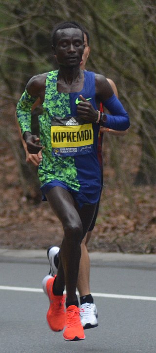 <span class="mw-page-title-main">Kenneth Kipkemoi</span> Kenyan long-distance runner