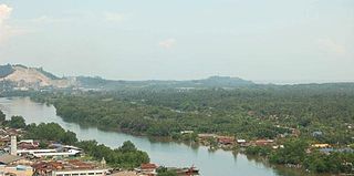 <span class="mw-page-title-main">Batu Pahat River</span> River of Johor, Malaysia