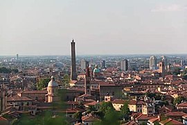 Una torre dall'alto.jpg