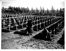 1918aren hasieran Abbevillen britainiar soldaduen eraikitako hilerria