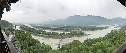 Système d'irrigation de Dujiangyan, Sichuan IIIe siècle av. J.-C., Chine.