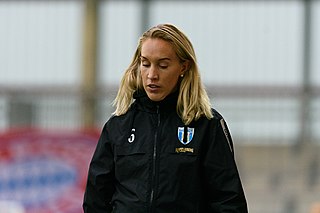 <span class="mw-page-title-main">Julia Roddar</span> Swedish footballer