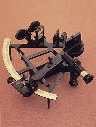 <span class="mw-page-title-main">Sextant</span> Tool for angle measurement