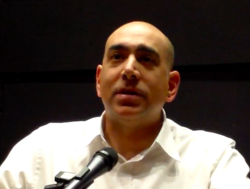 Abunimah vuonna 2014