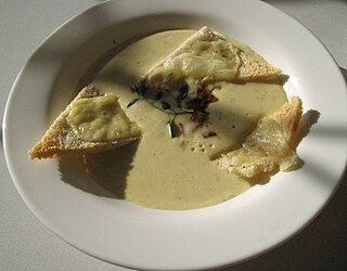 <span class="mw-page-title-main">Cheese soup</span> Type of soup