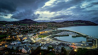 <span class="mw-page-title-main">Greystones</span> Town in County Wicklow, Ireland