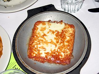 <span class="mw-page-title-main">Saganaki</span> Greek fried cheese dish