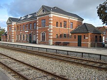 Varde Vest railway station in 2010. Varde Vest Station.jpg