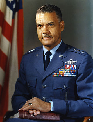 <span class="mw-page-title-main">Benjamin O. Davis Jr.</span> World War II pilot & first African-American US Air Force brigadier general (1912–2002 )