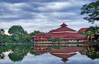 <span class="mw-page-title-main">Mosque architecture in Indonesia</span> Complex of multiple built objects