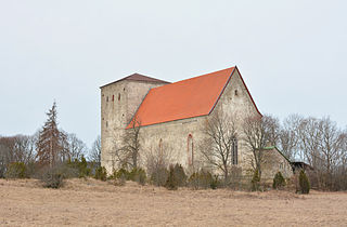 <span class="mw-page-title-main">Pöide</span> Village in Estonia