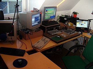 <span class="mw-page-title-main">Internet radio</span> Digital audio service transmitted via the Internet