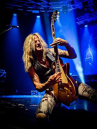 <span class="mw-page-title-main">Doug Aldrich</span> American guitarist