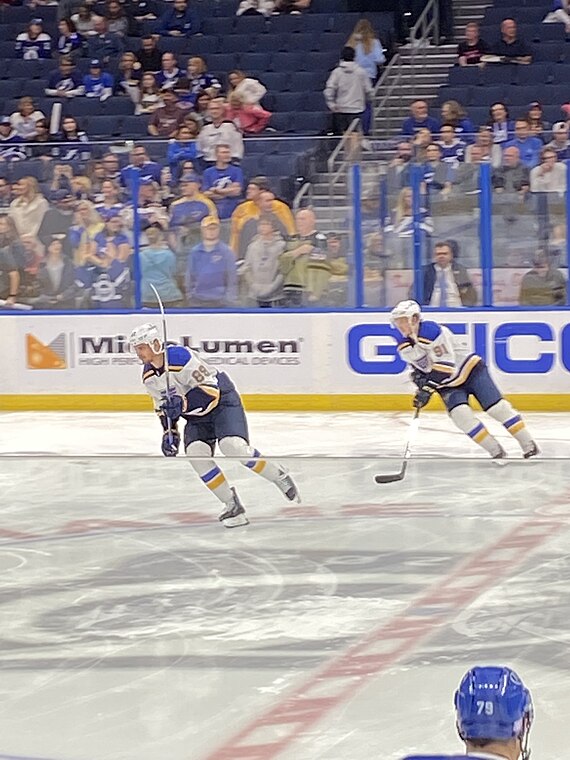 Buchnevich warmup skating.jpg