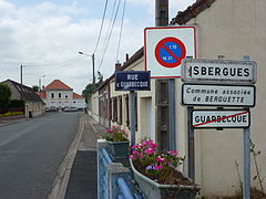 Panneau d'entrée de Berguette.