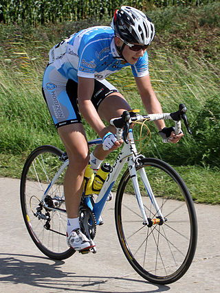 <span class="mw-page-title-main">Joanna Rowsell</span> English racing cyclist