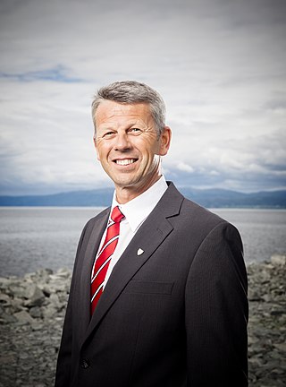 <span class="mw-page-title-main">Terje Sørvik</span> Norwegian politician (born 1967)