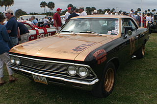 <span class="mw-page-title-main">Curtis Turner</span> American racing driver (1924–1970)