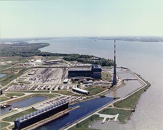 <span class="mw-page-title-main">Browns Ferry Nuclear Plant</span> Nuclear power plant located on Tennessee River, Alabama