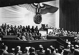 Bundesarchiv Bild 183-B06278, Berlin, Reichstagssitzung, Rede Adolf Hitler.jpg