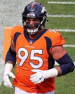 <span class="mw-page-title-main">Derek Wolfe</span> American football player (born 1990)