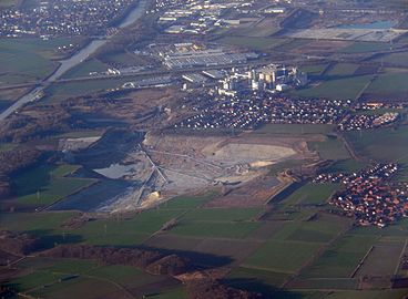 Links die Lände Schneiderwinkel (Höver), Blick von Osten