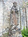 Abbaye de Landévennec : statue de saint Guénolé en kersanton réalisée en 1522 à la demande de l'abbé Jehan du Vieux-Chastel 1