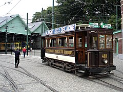 Sur un "tram chocolat", transfert de la flèche d'une extrémité à l'autre pour inversion du sens de marche