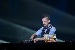 DJ Vadim performing live in 2012.