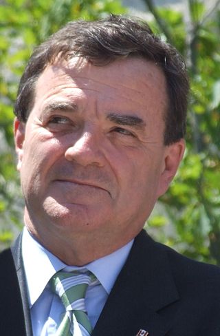 <span class="mw-page-title-main">Jim Flaherty</span> Canadian politician (1949–2014)