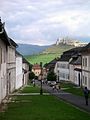 La strada maestra con il castello di Spiš