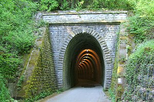 …ass hautdesdaags e Vëlostunnel