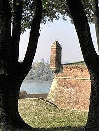 Uno scorcio delle mura della fortezza.