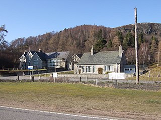 <span class="mw-page-title-main">Crathie, Aberdeenshire</span> Human settlement in Scotland