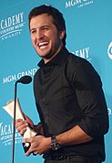 LukeBryanApr10.jpg