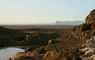 <span class="mw-page-title-main">Outwash plain</span> Plain formed from glacier sediment transported by meltwater