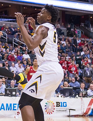 <span class="mw-page-title-main">Tyler Cook</span> American basketball player